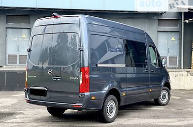 Вантажопасажирський фургон Mercedes-Benz Sprinter 2018 в 