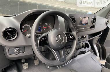 Вантажопасажирський фургон Mercedes-Benz Sprinter 2018 в 