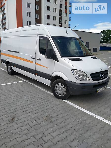 Грузопассажирский фургон Mercedes-Benz Sprinter 2008 в Луцке