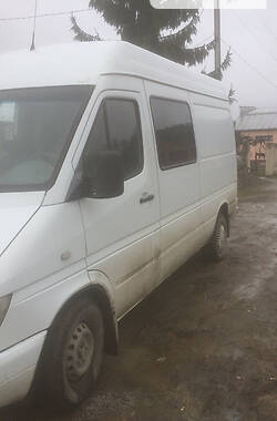 Микроавтобус Mercedes-Benz Sprinter 2004 в 