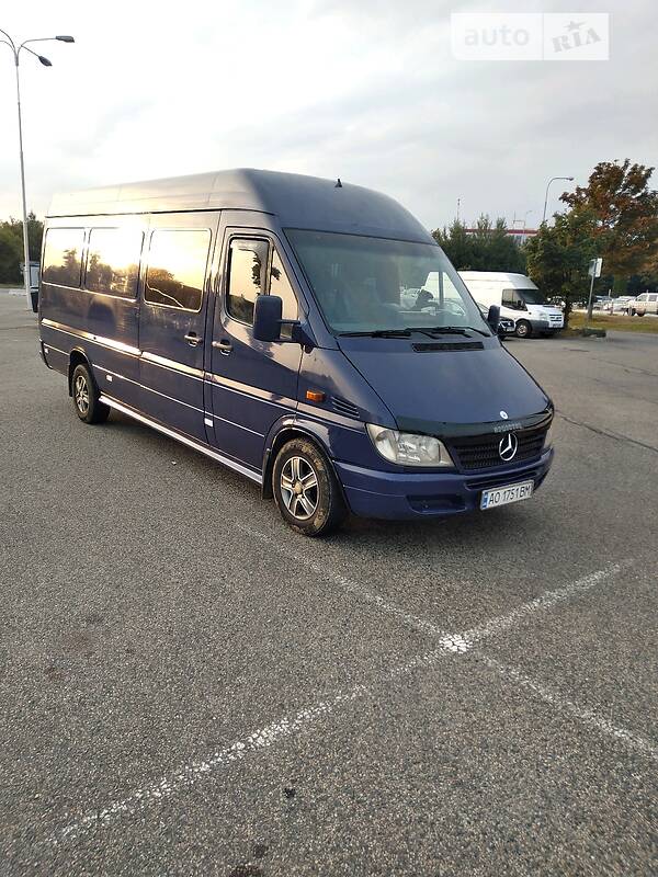 Мікроавтобус Mercedes-Benz Sprinter 2005 в Сваляві фото 9 Мікроавтобус Mercedes-Benz Sprinter 2005 в Сваляві