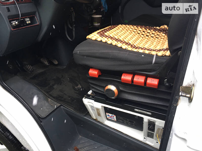 Микроавтобус Mercedes-Benz Sprinter 2004 в Львове фото 12 Микроавтобус Mercedes-Benz Sprinter 2004 в Львове