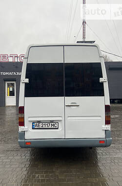 Мікроавтобус Mercedes-Benz Sprinter 2000 в 