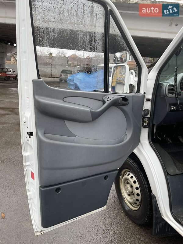 Автовоз Mercedes-Benz Sprinter 2006 в Луцке