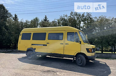 Микроавтобус Mercedes-Benz Sprinter 1990 в Львове