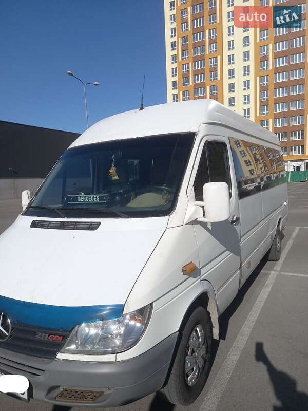 Мікроавтобус Mercedes-Benz Sprinter 2001 в Києві
