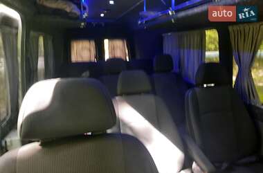 Микроавтобус Mercedes-Benz Sprinter 2005 в 