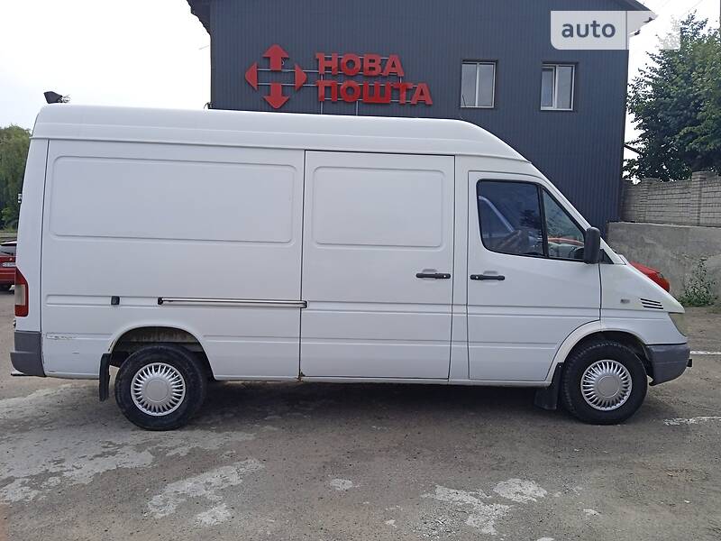 Mercedes-Benz Sprinter 2006