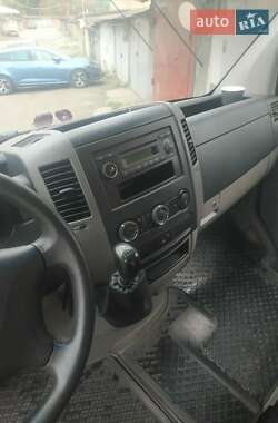 Грузовой фургон Mercedes-Benz Sprinter 2011 в 