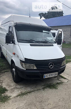 Вантажний фургон Mercedes-Benz Sprinter 2002 в 