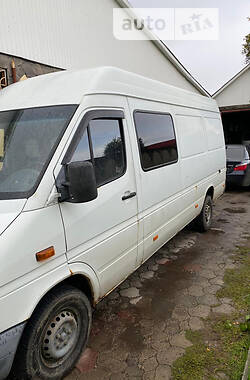 Микроавтобус Mercedes-Benz Sprinter 2000 в Ужгороде