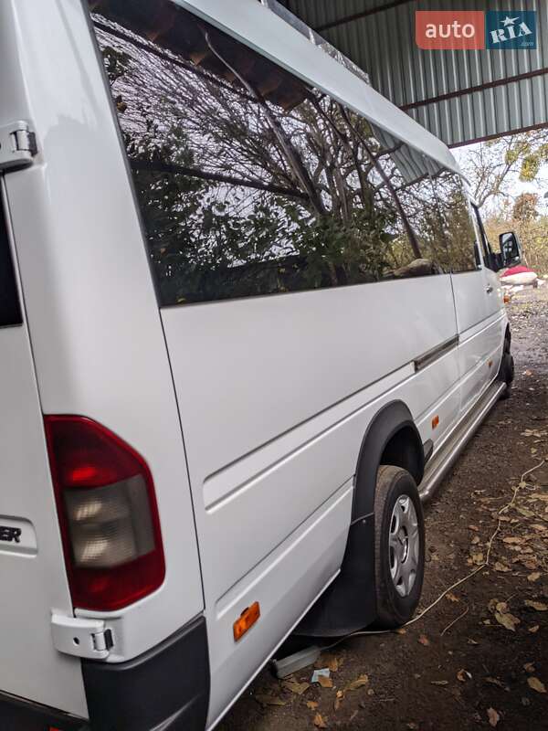 Микроавтобус Mercedes-Benz Sprinter 2001 в Ахтырке