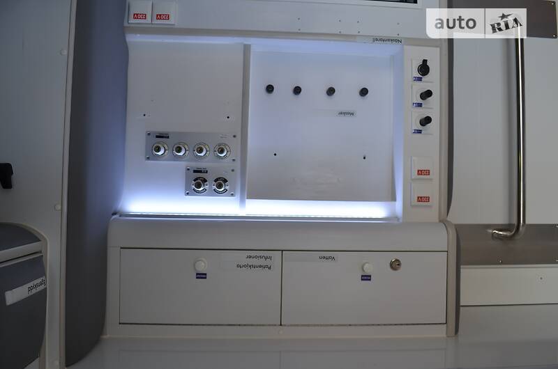 Автомобіль швидкої допомоги Mercedes-Benz Sprinter 2016 в Києві