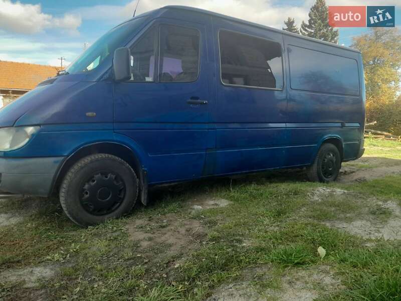 Микроавтобус Mercedes-Benz Sprinter 2003 в Ивано-Франковске фото 5 Микроавтобус Mercedes-Benz Sprinter 2003 в Ивано-Франковске