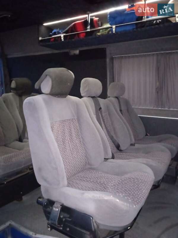 Микроавтобус Mercedes-Benz Sprinter 2006 в Городке