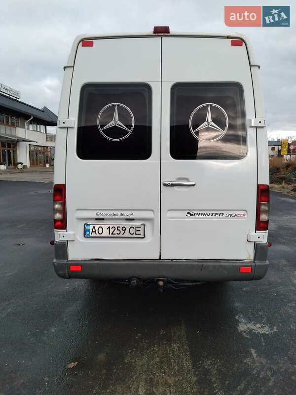 Микроавтобус Mercedes-Benz Sprinter 2003 в Тячеве фото 5 Микроавтобус Mercedes-Benz Sprinter 2003 в Тячеве
