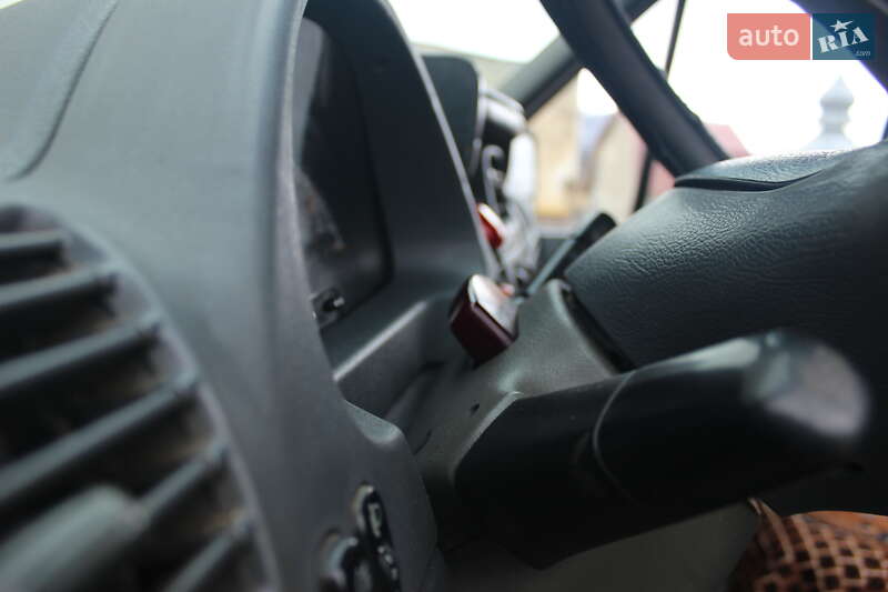 Микроавтобус Mercedes-Benz Sprinter 2001 в Межгорье