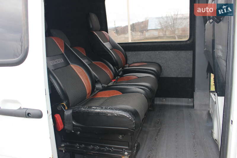 Микроавтобус Mercedes-Benz Sprinter 2001 в Межгорье