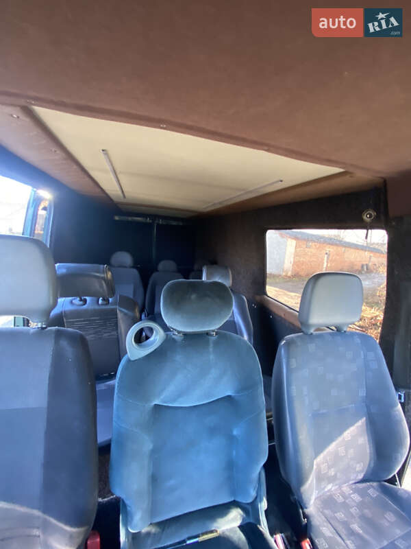 Микроавтобус Mercedes-Benz Sprinter 2005 в Рожнятове фото 8 Микроавтобус Mercedes-Benz Sprinter 2005 в Рожнятове