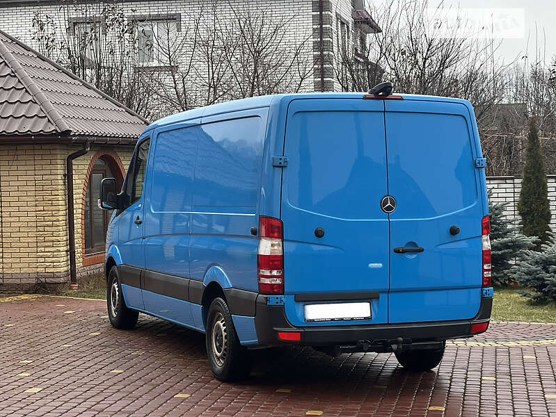 Грузовой фургон Mercedes-Benz Sprinter 2017 в Виннице