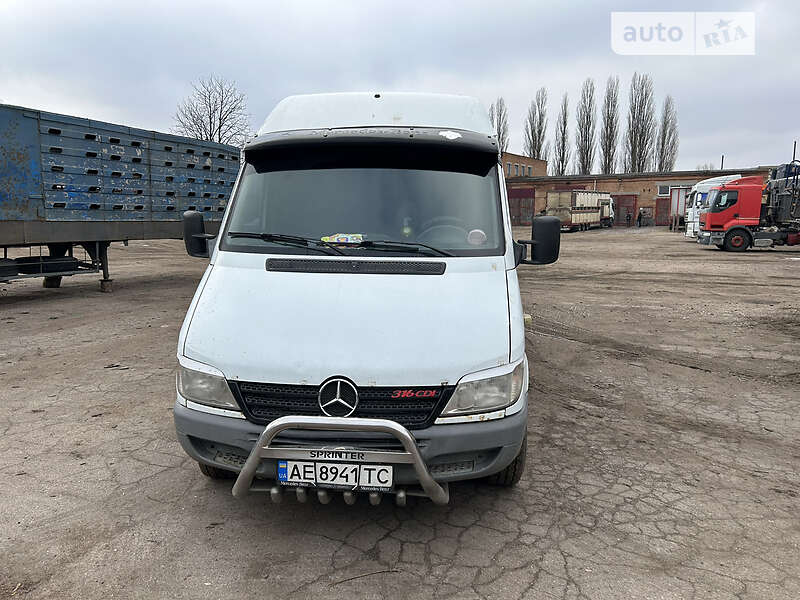 Грузовой фургон Mercedes-Benz Sprinter 2000 в Одессе