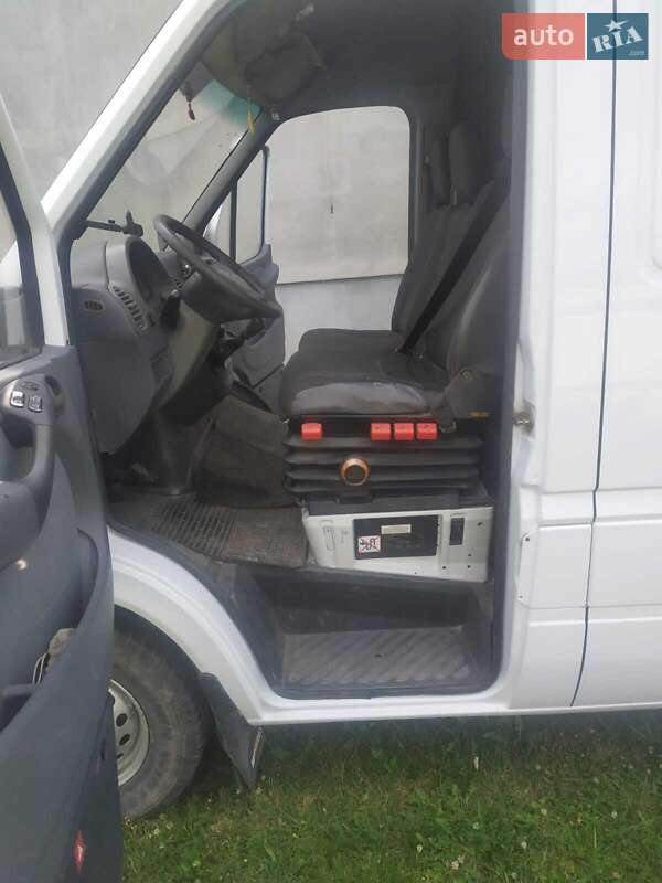 Мікроавтобус Mercedes-Benz Sprinter 2000 в Вижниці