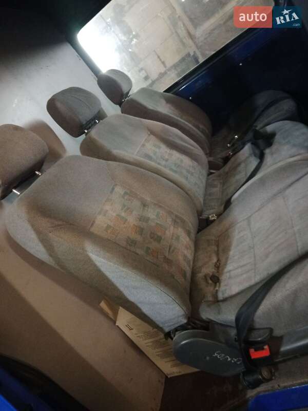 Микроавтобус Mercedes-Benz Sprinter 2004 в Луцке