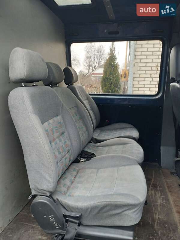 Микроавтобус Mercedes-Benz Sprinter 2004 в Луцке