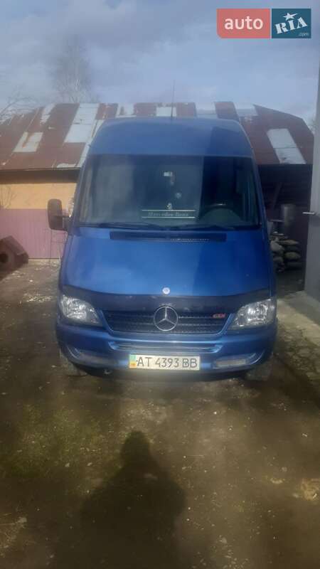 Mercedes-Benz Sprinter 2005