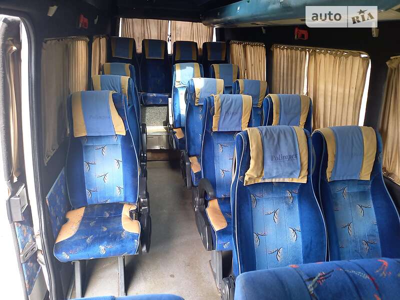 Микроавтобус Mercedes-Benz Sprinter 2005 в Черкассах фото 9 Микроавтобус Mercedes-Benz Sprinter 2005 в Черкассах