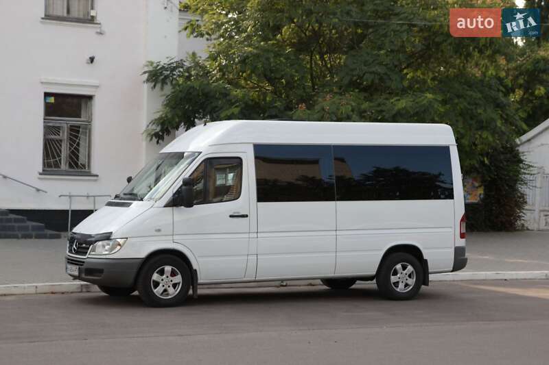 Микроавтобус Mercedes-Benz Sprinter 2006 в Килии