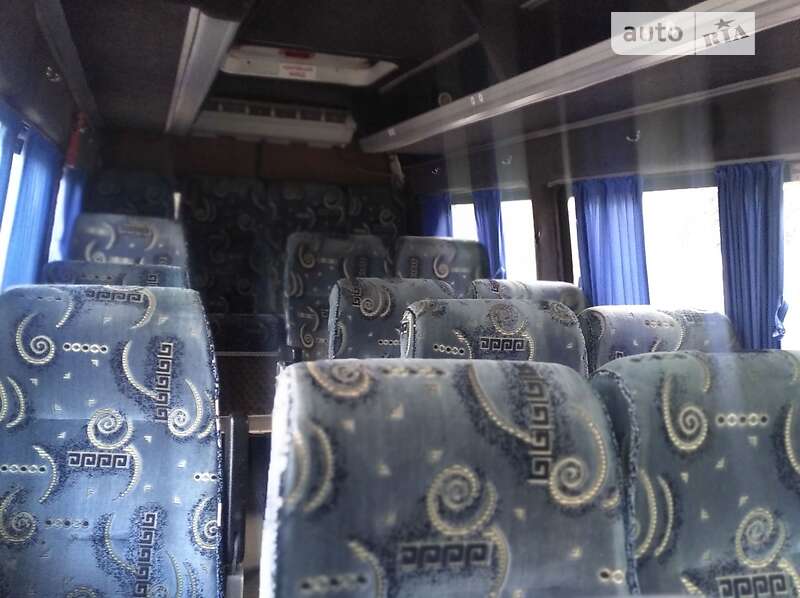 Микроавтобус Mercedes-Benz Sprinter 2005 в Ивано-Франковске