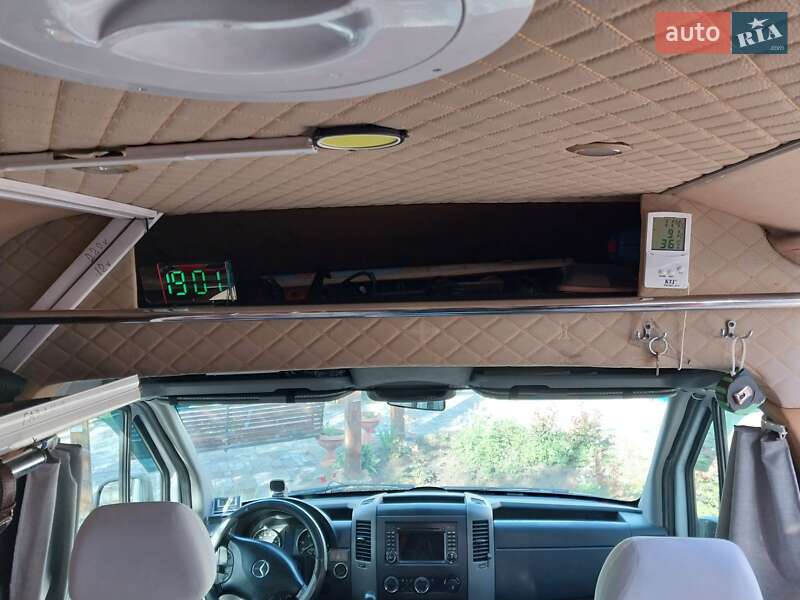 Дом на колесах Mercedes-Benz Sprinter 2012 в Петрове
