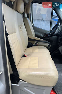 Микроавтобус Mercedes-Benz Sprinter 2009 в Березане