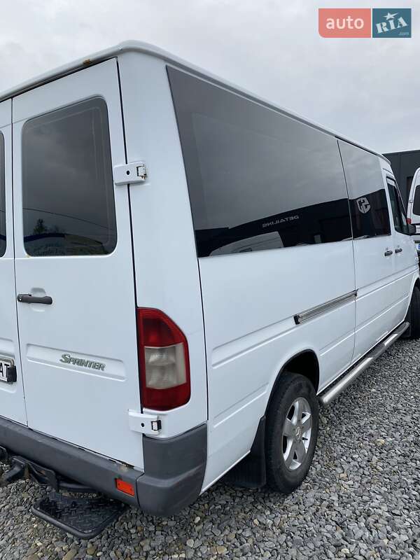 Микроавтобус Mercedes-Benz Sprinter 2004 в Глыбокой