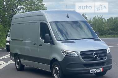 Грузовой фургон Mercedes-Benz Sprinter 2019 в 