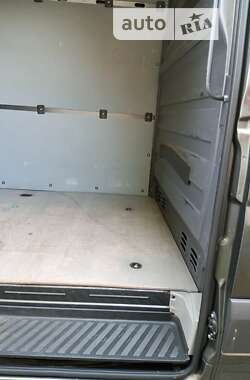 Грузовой фургон Mercedes-Benz Sprinter 2014 в 