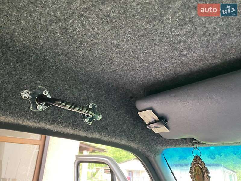 Мікроавтобус Mercedes-Benz Sprinter 1998 в Тячеві