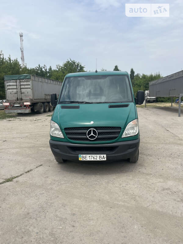 Грузовой фургон Mercedes-Benz Sprinter 2007 в Баштанке фото Грузовой фургон Mercedes-Benz Sprinter 2007 в Баштанке