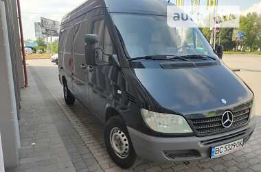 Грузовой фургон Mercedes-Benz Sprinter 2005 в Дрогобыче