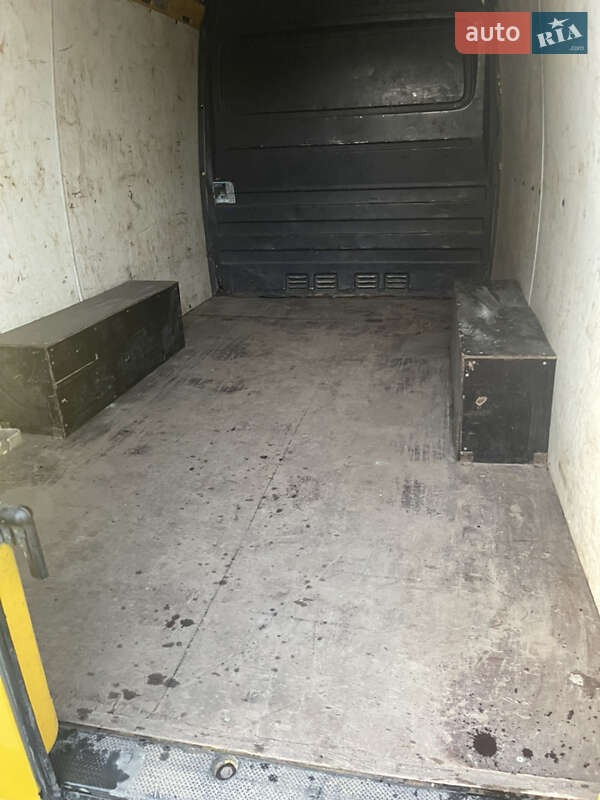 Вантажопасажирський фургон Mercedes-Benz Sprinter 2005 в Кременці