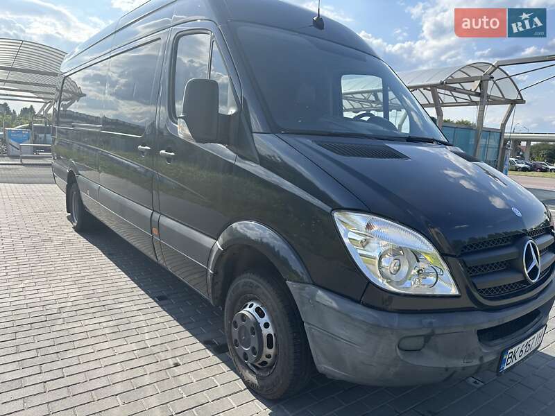Грузовой фургон Mercedes-Benz Sprinter 2009 в Луцке