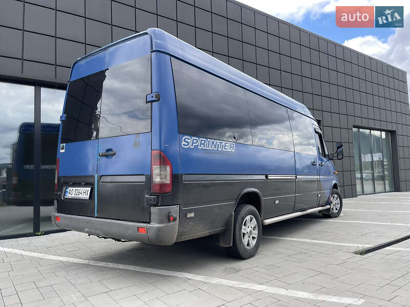 Туристический / Междугородний автобус Mercedes-Benz Sprinter 2005 в Тячеве
