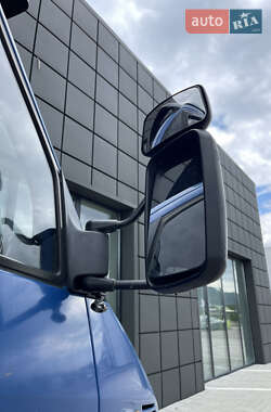 Туристический / Междугородний автобус Mercedes-Benz Sprinter 2005 в 
