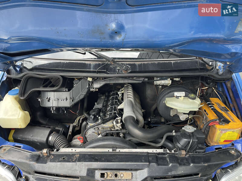 Туристический / Междугородний автобус Mercedes-Benz Sprinter 2005 в Тячеве