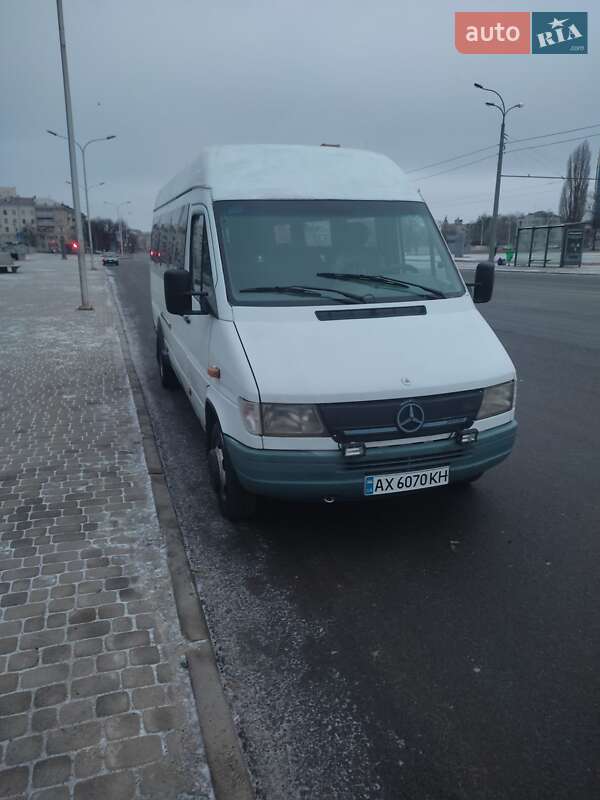 Микроавтобус Mercedes-Benz Sprinter 1998 в Харькове