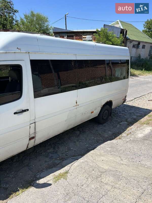Городской автобус Mercedes-Benz Sprinter 2000 в Запорожье