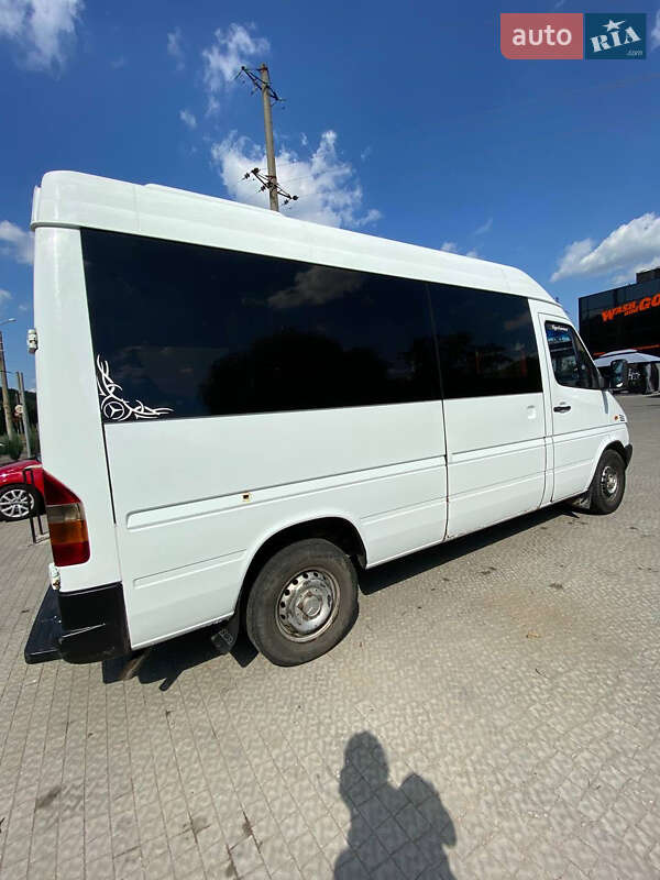 Пригородный автобус Mercedes-Benz Sprinter 2002 в Полтаве фото 12 Пригородный автобус Mercedes-Benz Sprinter 2002 в Полтаве