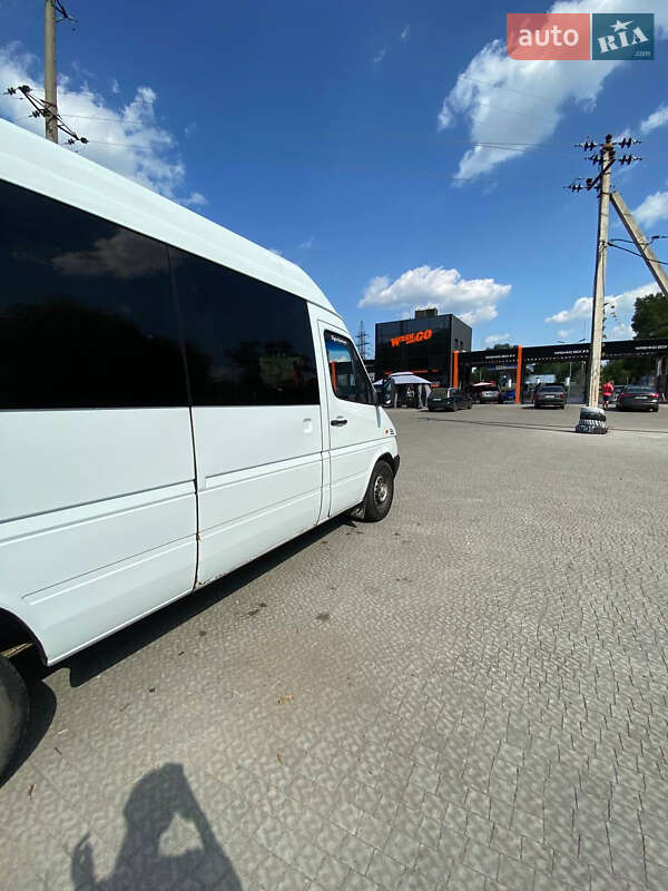 Пригородный автобус Mercedes-Benz Sprinter 2002 в Полтаве фото 14 Пригородный автобус Mercedes-Benz Sprinter 2002 в Полтаве