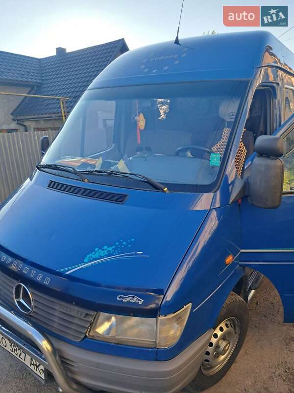 Туристический / Междугородний автобус Mercedes-Benz Sprinter 1999 в Мукачево